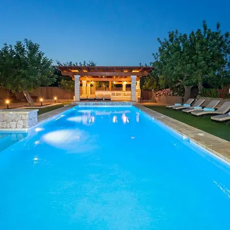 Can Bernadet Villa
